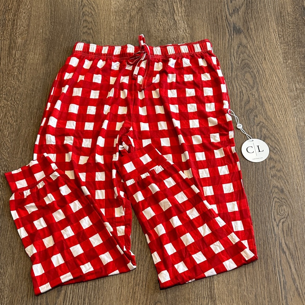 NWT Caden Lane Red and White Checkered Pajama Bottoms Small